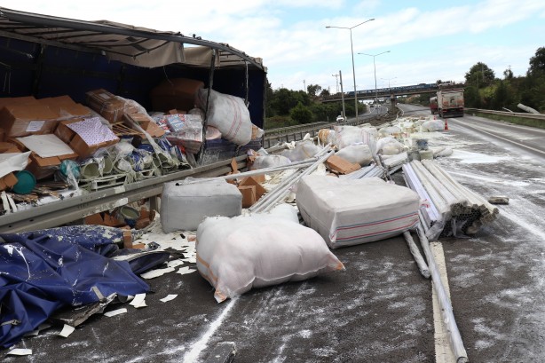 Foto - Ordu'da trafiği aksatan kaza