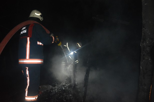 Foto - Ordu’daki yangında piknik tüpü bomba gibi patladı