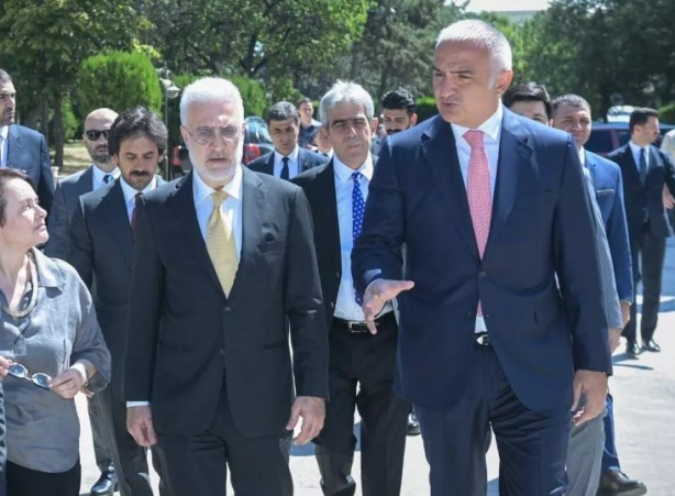 Foto - Orhan Aydın'ın Tamer Karadağlı çıkışına tepkiler çığ gibi!