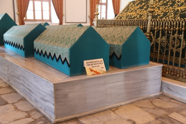 Foto - Orhan Gazi Türbesi