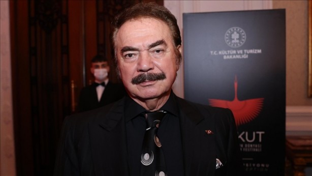 Orhan Gencebay'dan kötü haber! Apar topar hastaneye kaldırıldı