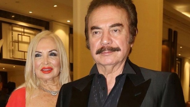 Foto - Orhan Gencebay’ın eşi Sevim Emre’den olay "AK Parti" ve "Murat Kurum" çıkışı: ‘Köpekler havlasın…’