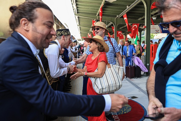 Foto - Orient Express İstanbul'a ulaştı