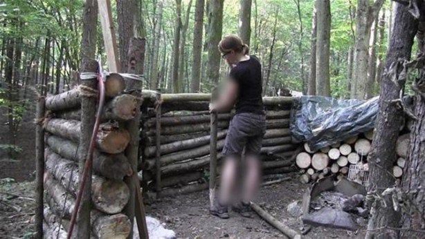 Foto - Ormanda nasıl kulübe yapılır? İşte cevabı...