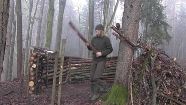 Foto - Ormanda nasıl kulübe yapılır? İşte cevabı...