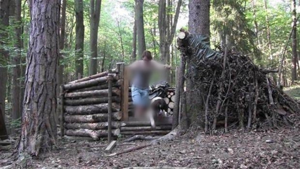 Foto - Ormanda nasıl kulübe yapılır? İşte cevabı...