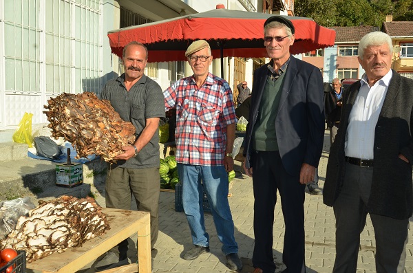 Foto - Ormanda yürürken buldu! Kilo kilo satmaya başladı