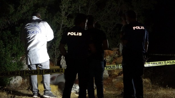 Foto - Ormanlık alanda ürküten görüntü! Erkek cesedi bulundu