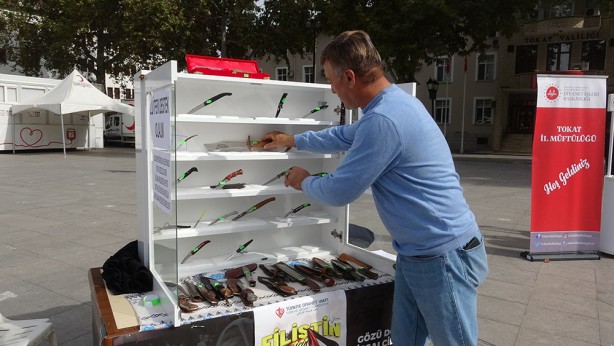 Foto - Örnek olacak bir davranış! 5 yıllık emeğini satışa çıkardı! Her şey Filistin için! 