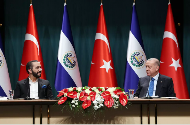 Foto - Orta Amerika ülkesinden 'Yok artık' dedirten hamle! Türkiye'de SİHA, helikopter, zırhlı araç ne varsa aldılar