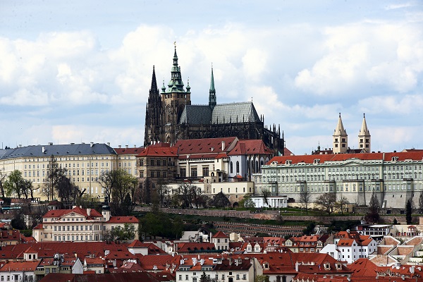 Foto - Orta Çağ mimarisinin yaşatıldığı kent: Prag