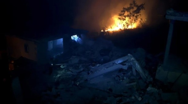 Foto - Orta Doğu’da yüksek tansiyon! ABD üssü füzeyle vuruldu: İsrail medyası planı duyurdu!