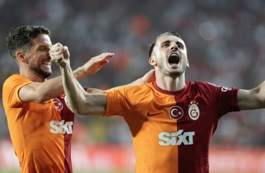 Foto - Orta sahaya Tangocu! Galatasaray yıldız isimde ısrarcı... Hemen bunu yapacaklar