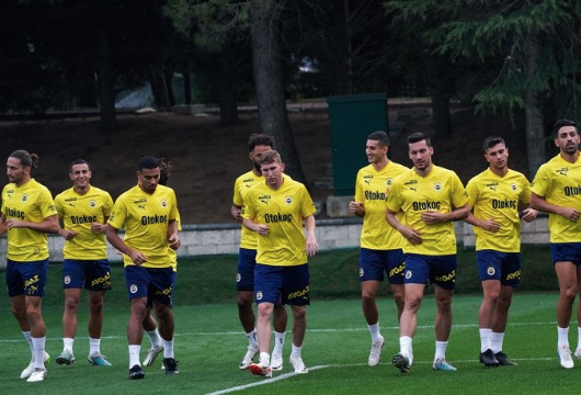 Foto - Orta sahaya yıldız Manchester City'den geliyor: İngiltere bu olayı konuşuyor: Türkiye'ye geliyor mu?