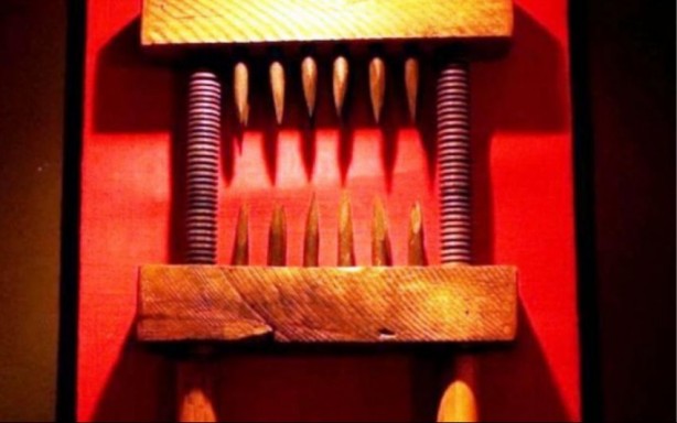 Foto - Ortaçağ Avrupası'nın en korkunç 7 işkencesi! Tüyleriniz diken diken olacak!