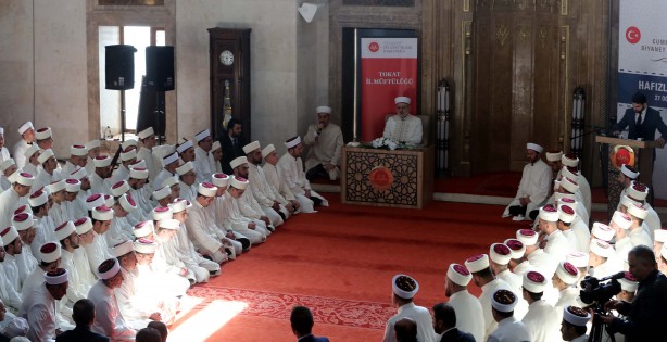 Foto - "Ortaçağ zihniyeti"nin son ürünü CHP'li Özgür Özel için yas günü! Ali Erbaş'tan müthiş hamle