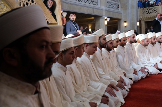 Foto - "Ortaçağ zihniyeti"nin son ürünü CHP'li Özgür Özel için yas günü! Ali Erbaş'tan müthiş hamle