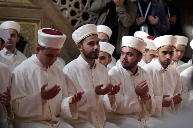 Foto - "Ortaçağ zihniyeti"nin son ürünü CHP'li Özgür Özel için yas günü! Ali Erbaş'tan müthiş hamle