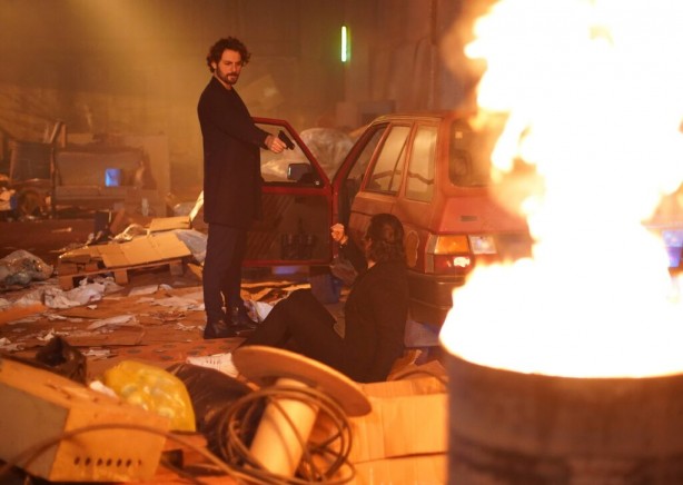 Foto - Ortadan bir anda yok olmuştu! Masumlar Apartmanı’nda şoke eden gelişme