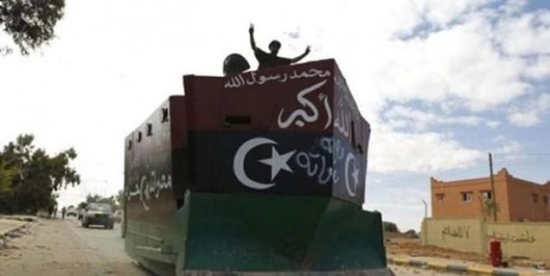 Foto - Ortadoğu'nun tuhaf silahları! 