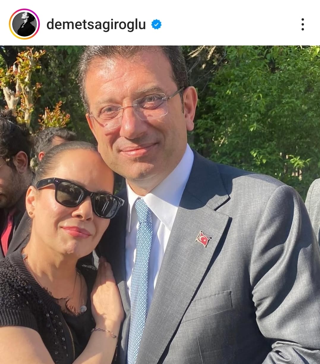 Foto - Ortalığı bulandırma Demet cevap ver! Ekrem'i kaç paralık öptün?