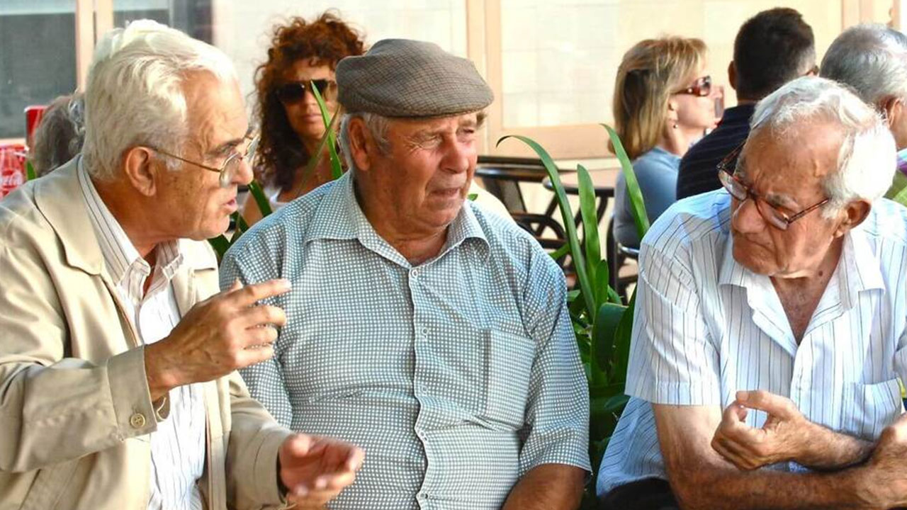 Ortalığı karıştıran karar: Emeklilik yaşını 70'e yükselttiler