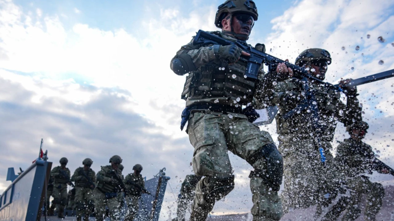 Foto - Ortalığı karıştırdılar! Türkiye oradaki askeri bölüğünü acil olarak çekti