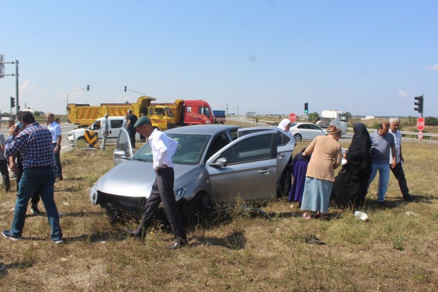 Foto - Ortalık can pazarına döndü: 2’si ağır 6 yaralı