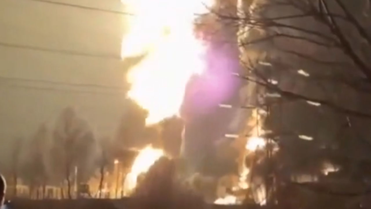 Foto - Ortalık çok fena karışacak! 20 İHA ile petrol tesisi vuruldu