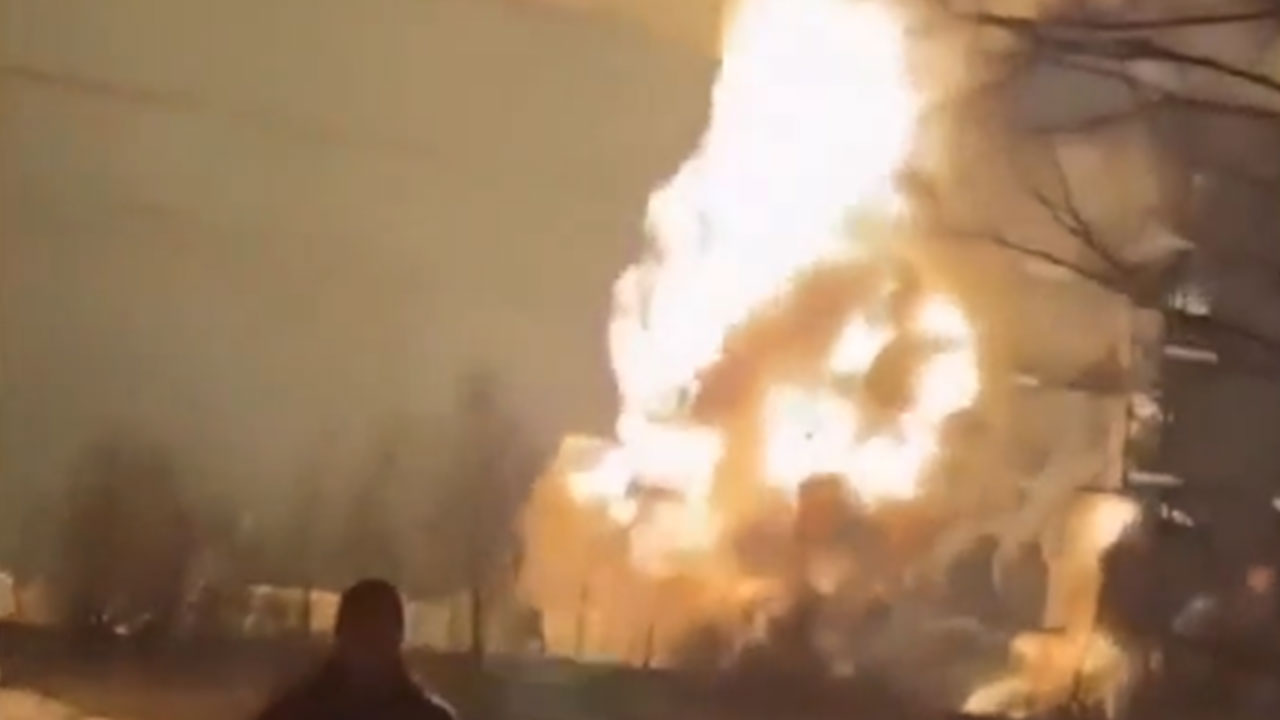 Ortalık çok fena karışacak! 20 İHA ile petrol tesisi vuruldu