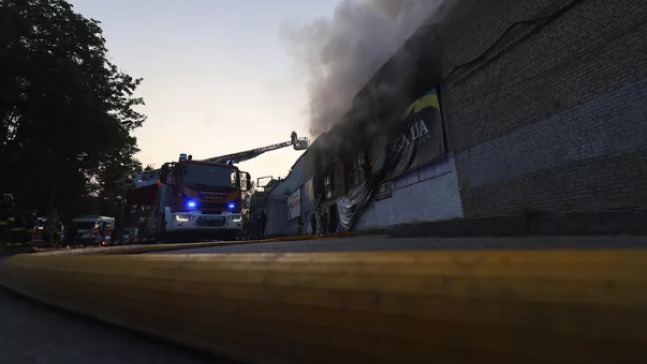 Ortalık çok fena karışacak: Savunma sanayii fabrikası füzeyle vuruldu