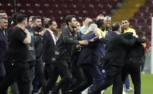 Foto - Ortalık fena karışmış! İsmail Kartal'ın oğlu Emre Kartal çıldırdı! Bu neyin kafası böyle yahu…