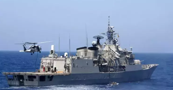 Foto - Ortalığın yangın yerine dönmesi an meselesi! Yunanistan iki İHA'yı düşürdü