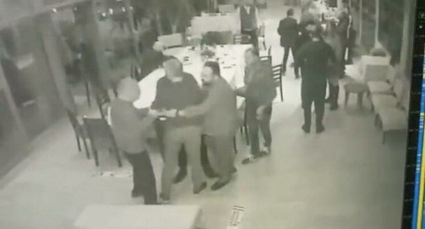 Foto - Ünlü şarkıcı için hapis istemi