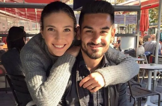 Foto - Ortaya çıkacak: Salı günü Fenerbahçe’ye imza atacak! Mourinho’nun ilk bombası Barça’dan!