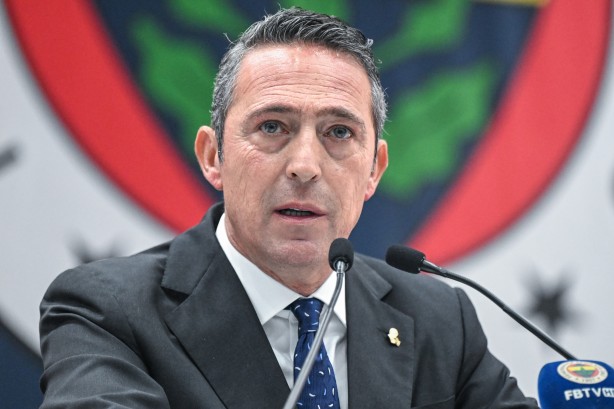 Foto - Ortaya çıkacak: Salı günü Fenerbahçe’ye imza atacak! Mourinho’nun ilk bombası Barça’dan!