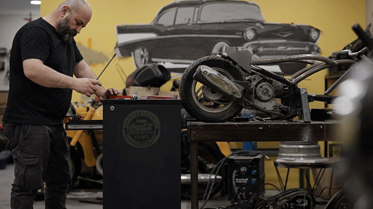 Ortaya neler çıkarılıyor neler! Hurda araç deyip geçmeyin!