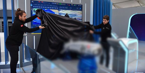 Siyah örtü kaldırıldı ve Türkiye'nin yeni silahı az önce gösterildi! Atina çok fena çıldıracak