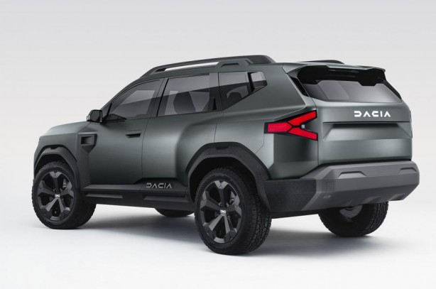 Foto - Örtüsü kaldırıldı! İşte Dacia'nın yeni SUV'u