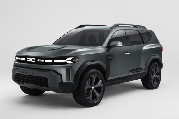 Foto - Örtüsü kaldırıldı! İşte Dacia'nın yeni SUV'u