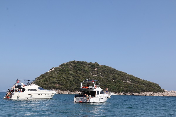 Foto - Oruç Reis'in hikayesinin başladığı ada! 1743 depreminde 3’te 1’lik bölümü sular altında kaldı