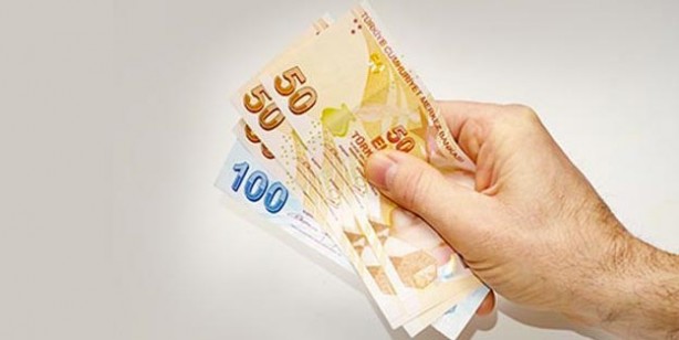 Oruç tutamayan kişi fidye mi verir yoksa orucunu kaza mı eder?