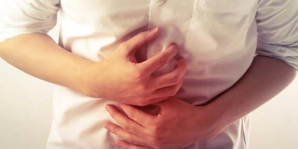 Foto - Oruca niyetlenen bir kadın gün içerisinde adet görürse oruç bozulur mu?