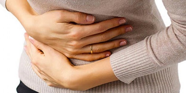 Foto - Oruca niyetlenen bir kadın gün içerisinde adet görürse oruç bozulur mu?