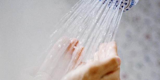 Foto - Oruçluyken cinsel ilişkiye girmek orucu bozar mı? Sarılmak öpüşmek orucu bozar mı?