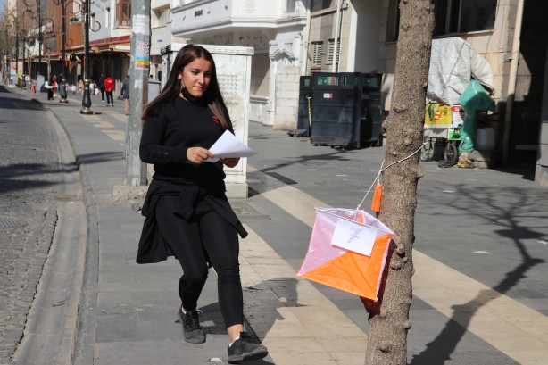 Foto - Oryantiring yarışmasına katılan sporcular tarihi mekanlarda ter döktü