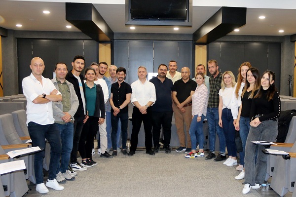 Foto - OSB Akademi rekora koşuyor