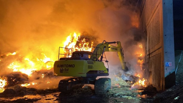 Foto - OSB'de korkutan yangın