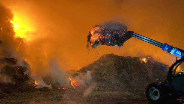 Foto - OSB'de korkutan yangın