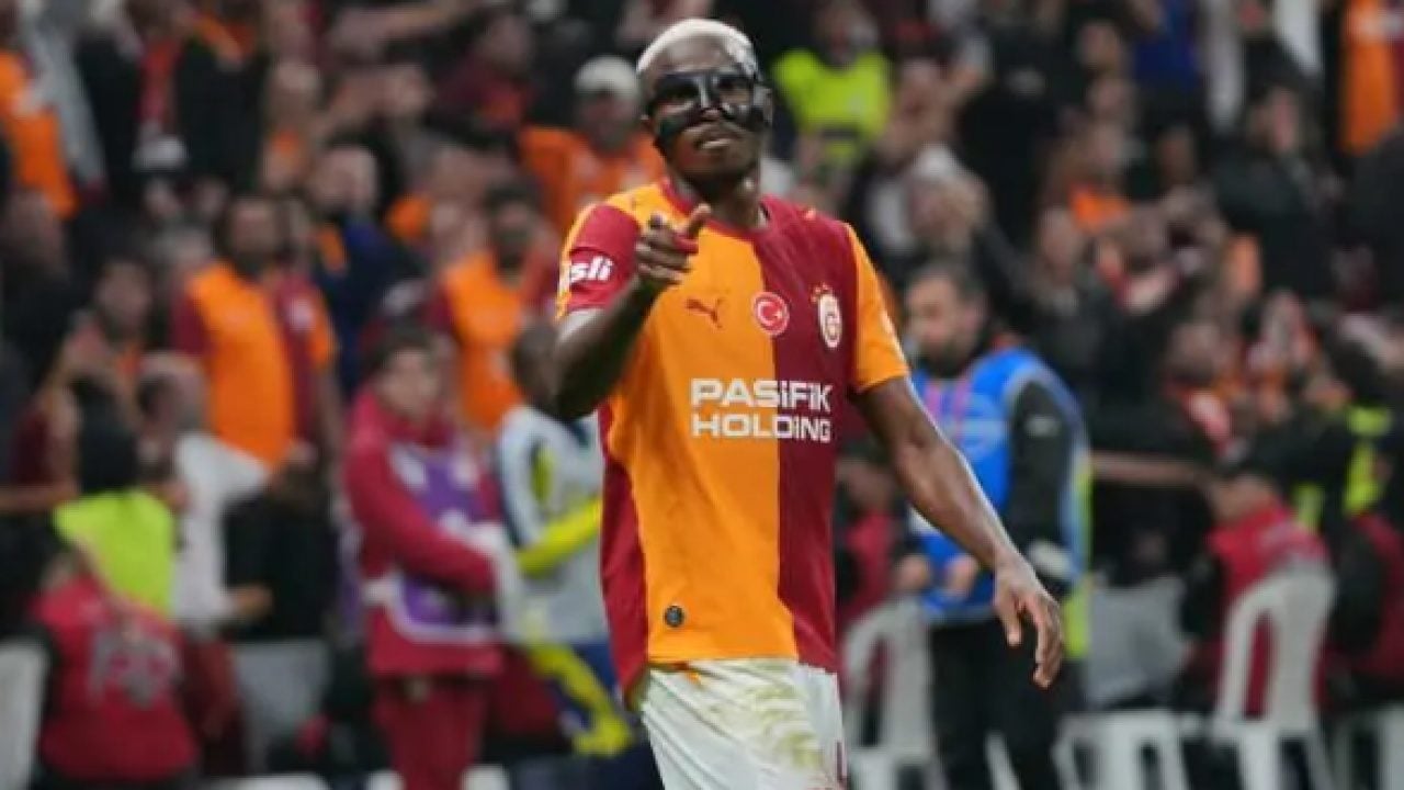 Osimhen derbide double yaptı: Süper Lig gol krallığı yarışı kızıştı!